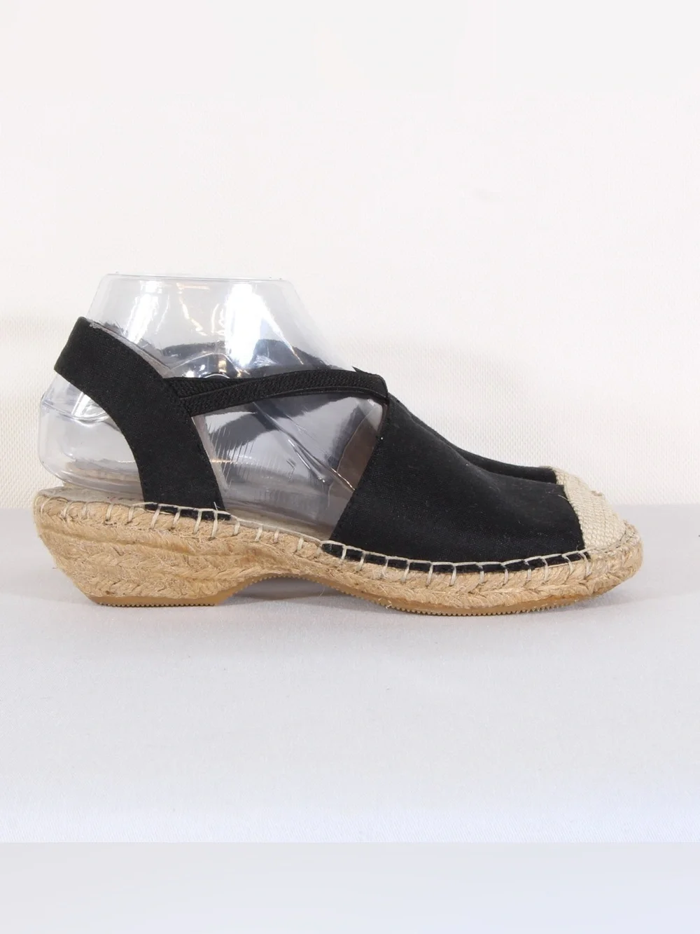 Rialto Black Espadrille Slingback Wedges with Natural Toe Cap NWOT